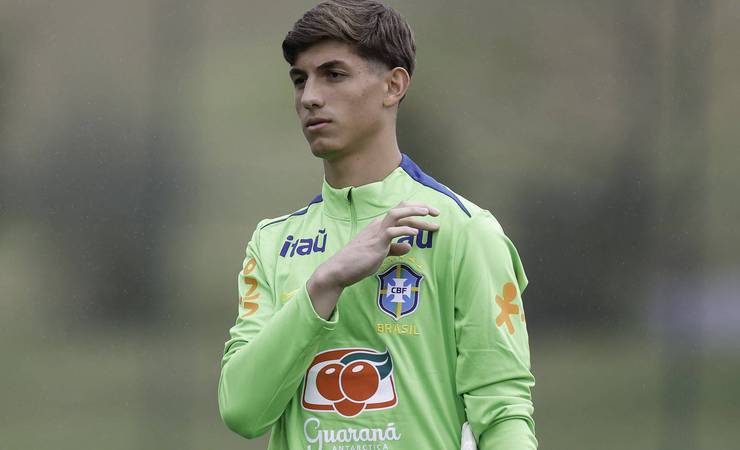 Léo Nannetti treina com a Seleção Brasileira após brilhar no Mundial Sub-20