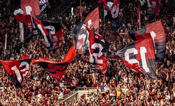 Maracanã celebra 75 anos com dez cânticos que embalam a torcida do Flamengo