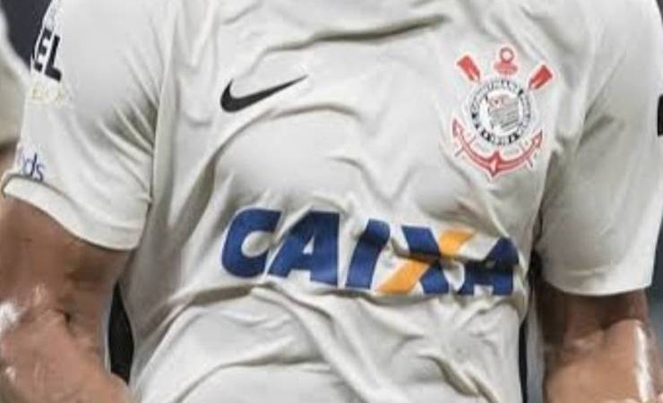 Pablo, zagueiro do Flamengo, publica foto com camisa do Corinthians e gera polêmica nas redes sociais