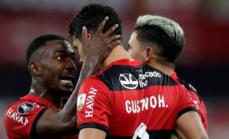 Corinthians renova contrato de Gustavo Henrique até 2027 após destaque no clube