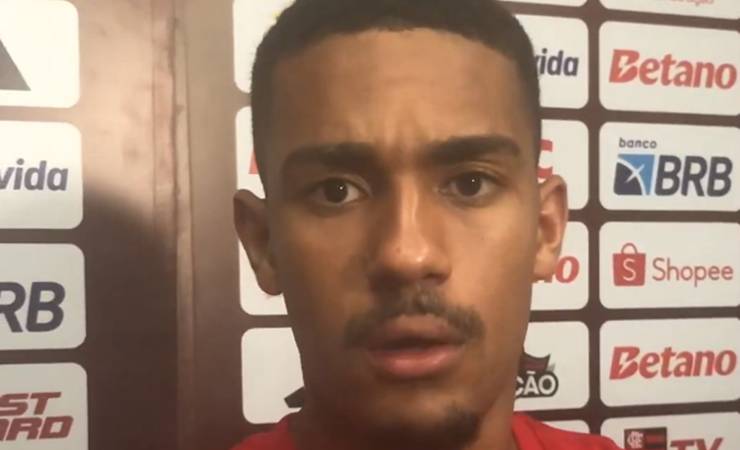 Samuel Lino elogia Nicolás de la Cruz após empate do Flamengo com o Grêmio