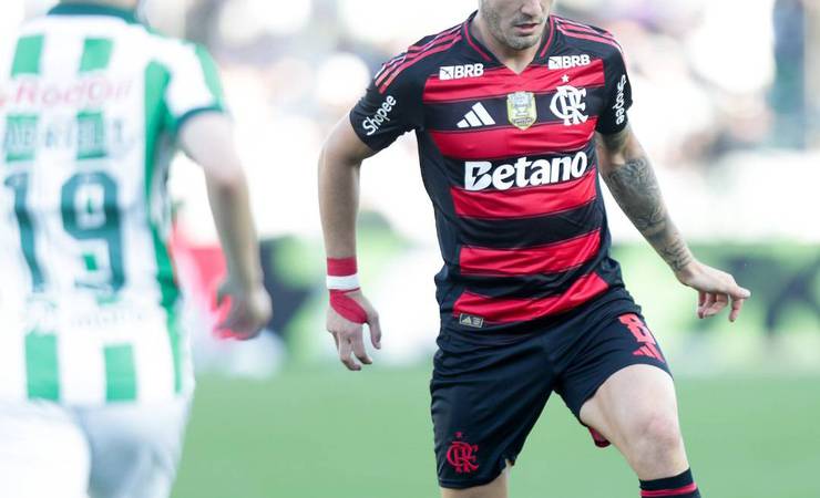 Saúl reflete sobre desafios pessoais e valoriza apoio da família após vitória do Flamengo