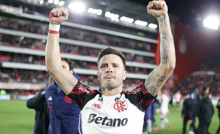 Flamengo avança às semifinais da Libertadores após vencer Estudiantes nos pênaltis