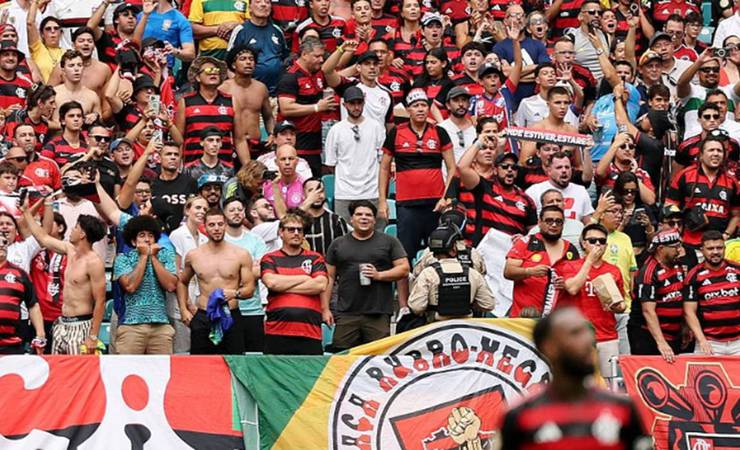 Flamengo e sua torcida: cinco viagens inesquecíveis que marcaram a história do clube