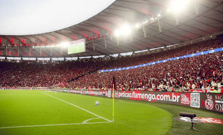 Flamengo registra média de público de 58.750 no Brasileirão 2025, a segunda maior da história