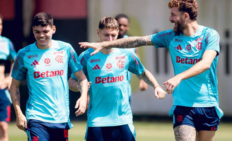 Flamengo busca vitória decisiva no Maracanã contra o Cruzeiro