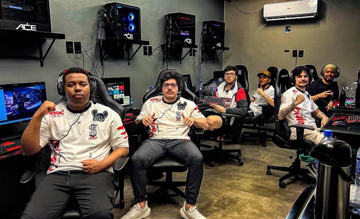 FlaEsports avança com vitória emocionante: 3 a 2 sobre a Farenvehn e mira final do CBLOL