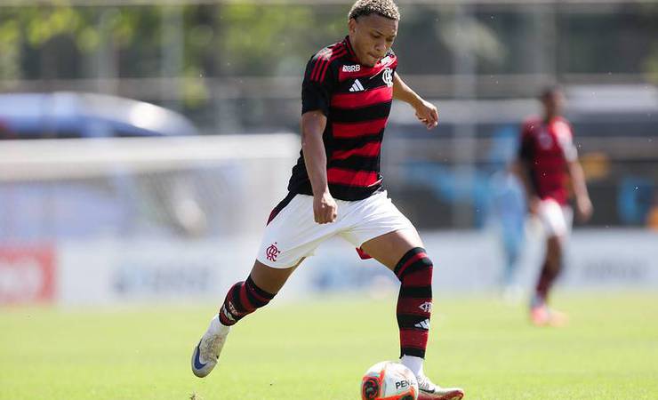 Flamengo brilha e vence Madureira por 3 a 0, reassumindo a 2ª posição na Taça Guanabara Sub-20