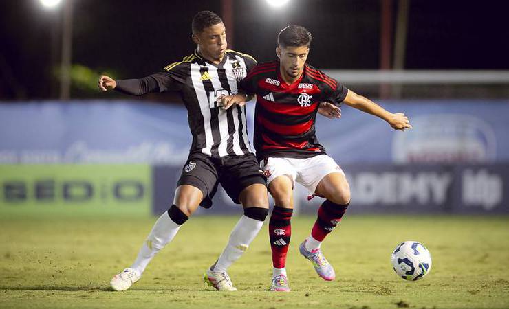 Flamengo é derrotado pelo Atlético-MG e enfrenta pressão na volta da Copa do Brasil Sub-20