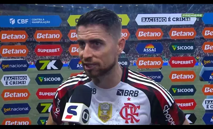 Jorginho pede união e calma após derrota: Flamengo busca recuperação no Brasileirão
