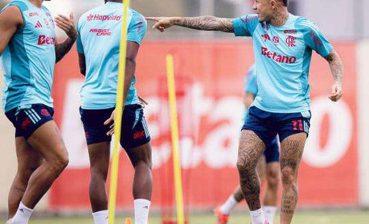 Flamengo se reapresenta e inicia preparação para enfrentar o Juventude pelo Brasileirão