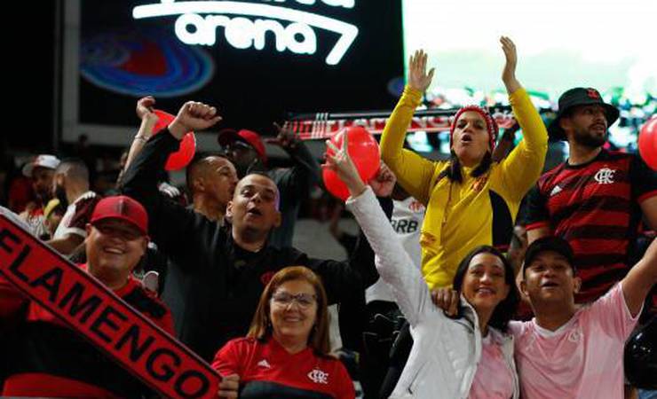 Flamengo orienta torcedores sobre rotas para acesso à Neo Química Arena no jogo contra o Corinthians