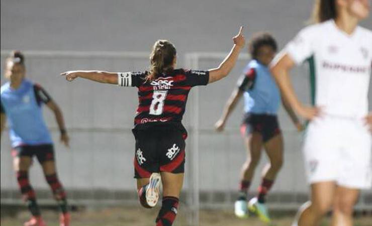 Flamengo vence Fluminense por 2 a 0 e conquista o nono título do Carioca Feminino