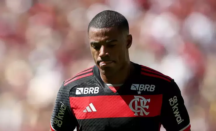 De La Cruz enfrenta dilemas no Flamengo e pode retornar ao River Plate em janeiro