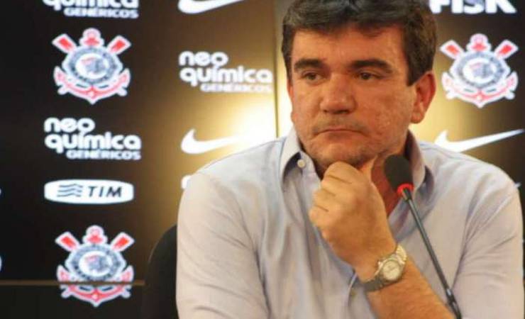 Presidente do Corinthians ironiza bom momento financeiro do Flamengo: 'Com R$ 350 milhões até eu'