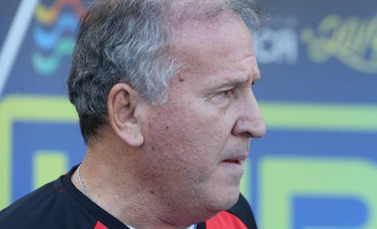 Zico diz que Flamengo ficou 'sem chão' após saída de Jesus: 'Não vejo nenhum líder no time'