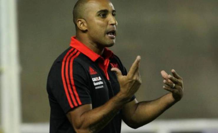 Ex-atacante se arrepende de ter fechado com o Flamengo: 'Se pudesse voltar atrás, não iria'