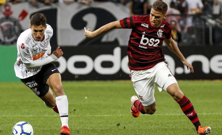 Cuellar pode voltar ao Brasil para defender o clube da Série A do Brasileirão