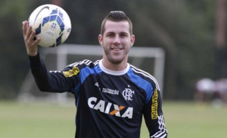 Flamengo é condenado pela Justiça a pagar dívida com ex-goleiro
