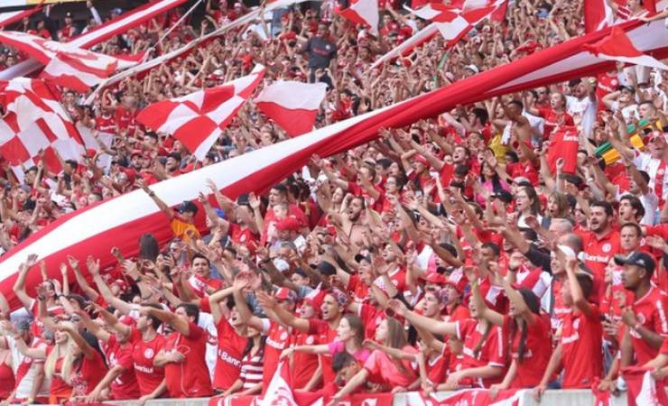 Casa cheia! Torcida esgota ingressos para jogo decisivo entre Flamengo e Internacional