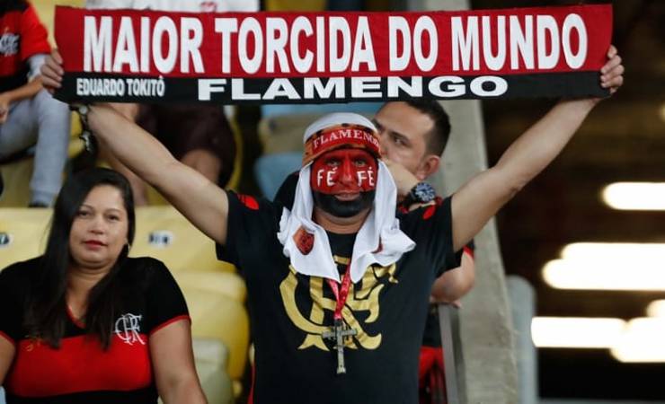 Fifa volta a exaltar o Flamengo e torcedores a acusam de querer engajamento na Web