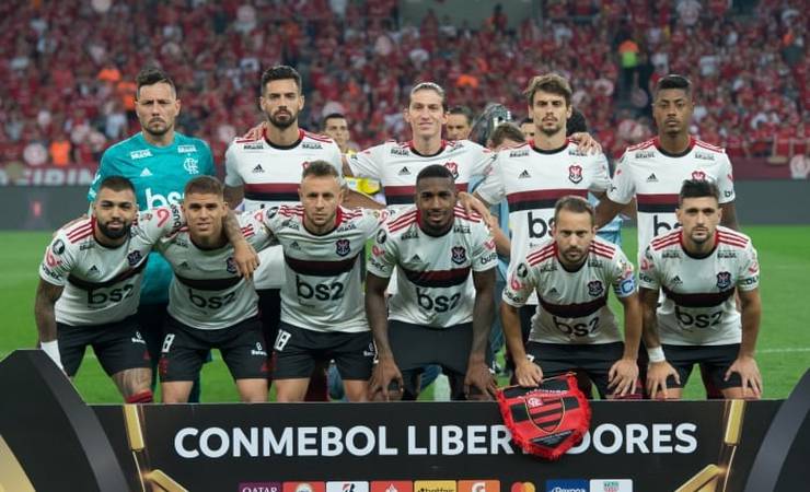 Equipe atual do Flamengo iguala feito de 1984. Qual é a melhor equipe? Responda!
