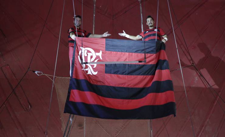 O Grande Circo do Flamengo: para trapezista, Gabigol e Bruno Henrique fazem boa dupla