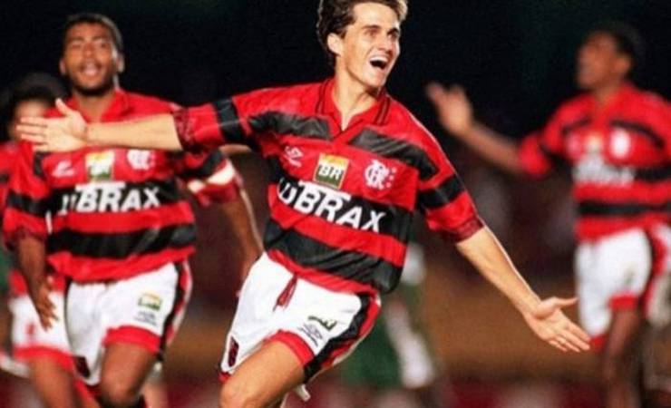 Ex-jogador do Flamengo elogia gestão do clube: 'Precisa servir de exemplo'