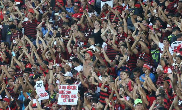Conselheiros do Flamengo vetam prioridade para sócios em compra de ingressos