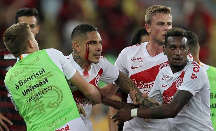 Fúria após expulsão contra o Flamengo pode render gancho pesado para Guerrero