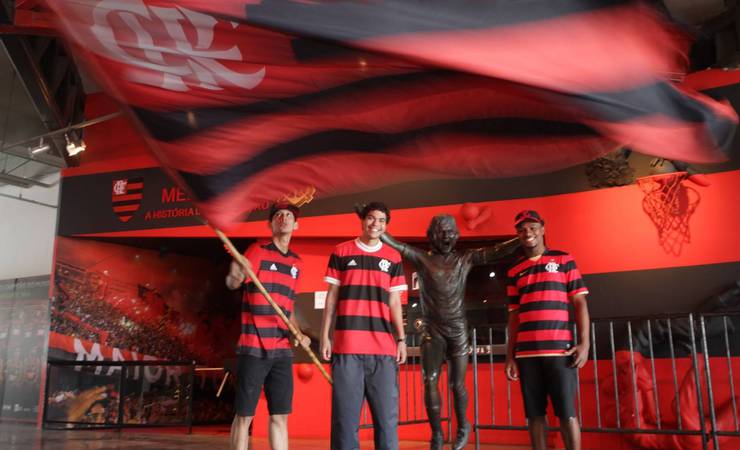 A espera acabou! Torcida do Flamengo pra lá de ansiosa para duelo contra o Grêmio
