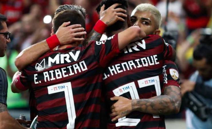Jornal argentino exalta goleada do Flamengo e alerta River: 'Mete medo'