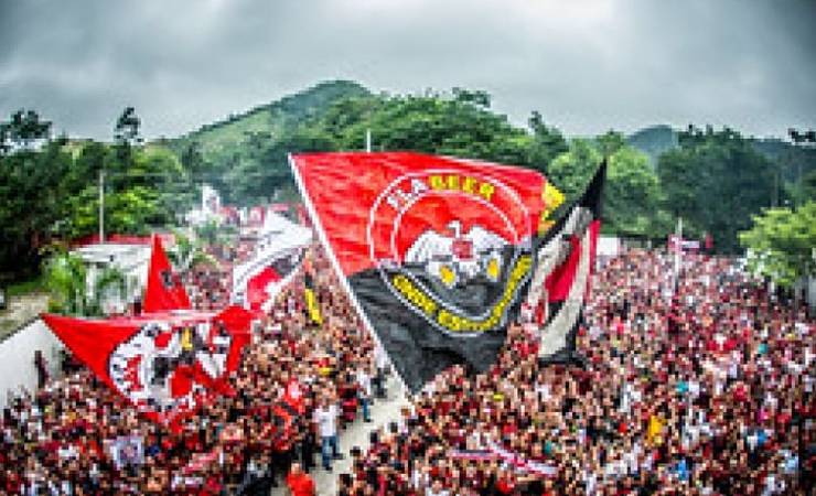 Clube português se revolta com Câmara Municipal por transmissão de Flamengo e River Plate
