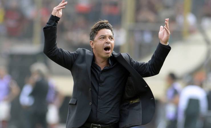 Treinador do River Plate lamenta derrota para o Flamengo: 'Fomos melhores por 85 minutos'