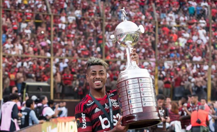 Flamengo supera River Plate e lidera lista dos clubes mais valiosos da América