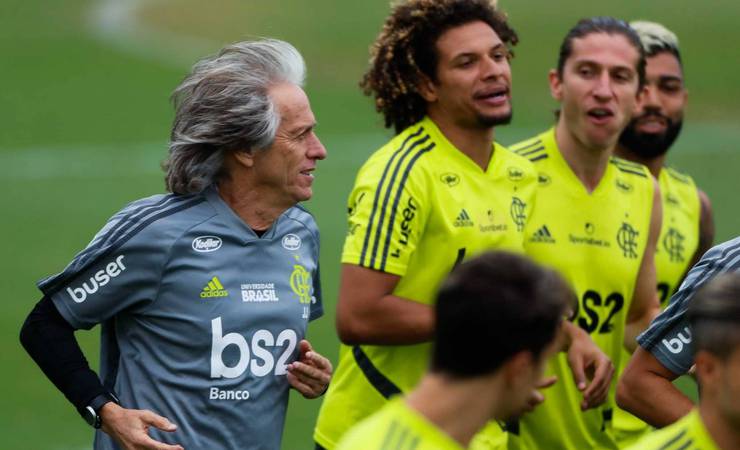 Willian Arão destaca cobrança de Jorge Jesus durante os treinos: 'Mesmo que acerte, você vai estar errado'