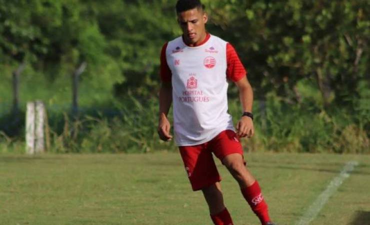 Contratado junto ao Náutico, atacante Thiago jogará o Carioca pelo time profissional do Flamengo