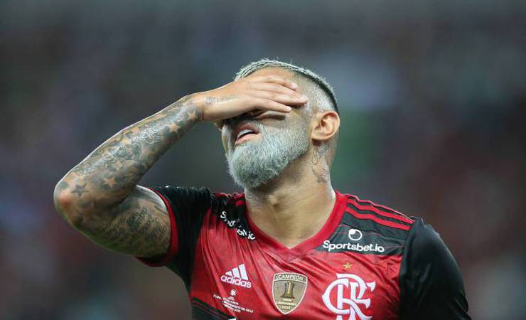 Casagrande aponta Guerrero como grande atacante da América do Sul: 'Melhor que Gabigol'