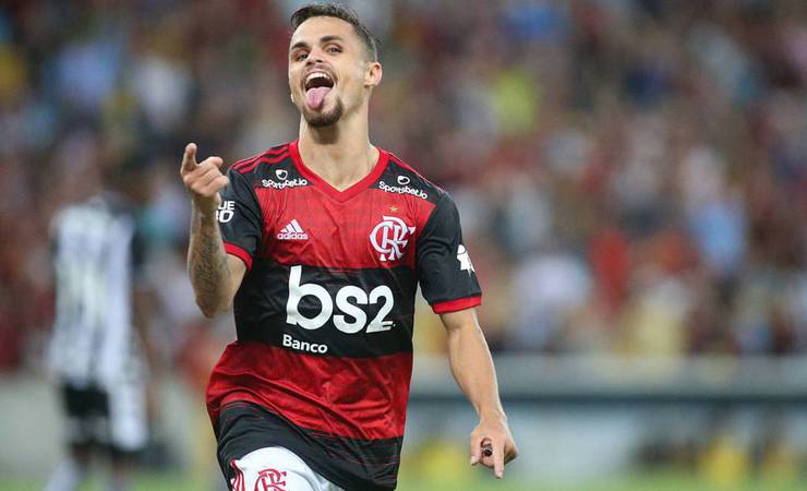Clube árabe faz proposta ao Flamengo para ter Michael por empréstimo