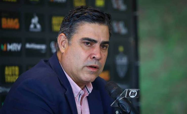 Presidente do Atlético-MG ameaça pedir expulsão do Flamengo do Brasileiro: 'Precisa ser rebaixado automaticamente'