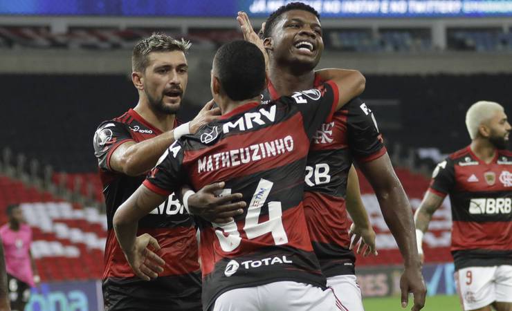 Flamengo dá troco no Del Valle com goleada e se classifica para as oitavas da Libertadores