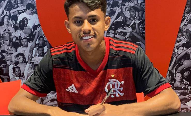 Flamengo contrata Gabriel Barros, atacante promessa do Ituano