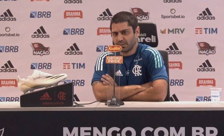 Demora no diagnóstico de lesão teria irritado medalhão do Flamengo