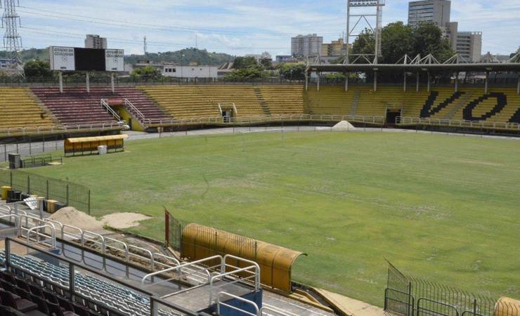 Com proibição do futebol no Rio, Flamengo levará jogo contra o Bangu para Volta Redonda