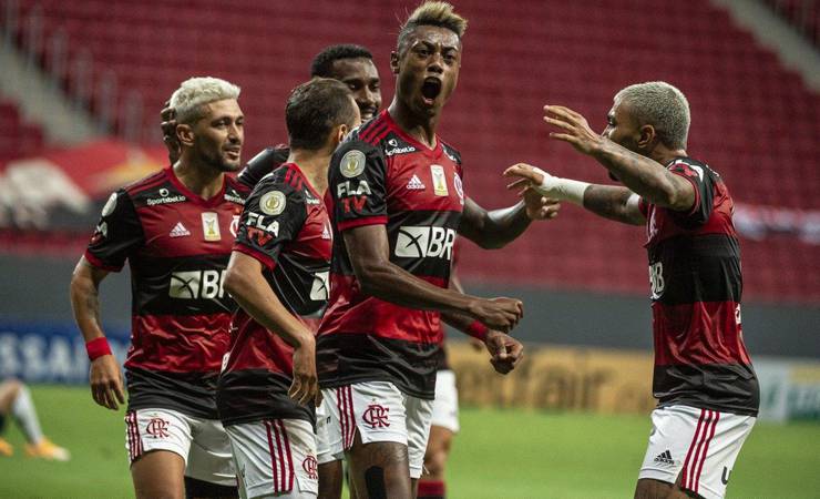 Vitória do Vasco aumenta chances de título brasileiro do Flamengo