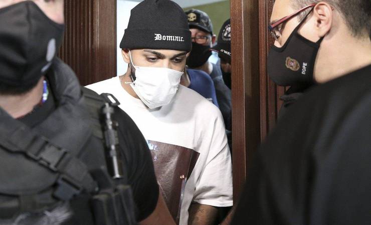 Gabigol tenta impedir que série da Globo aborde detenção em cassino, mas Justiça nega