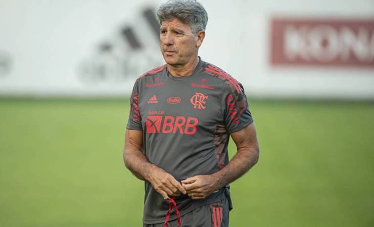 Treinador do Flamengo, Renato Gaúcho envia vídeo a Mourão e faz afago em Bolsonaro: 'Juntos com o nosso Mito'
