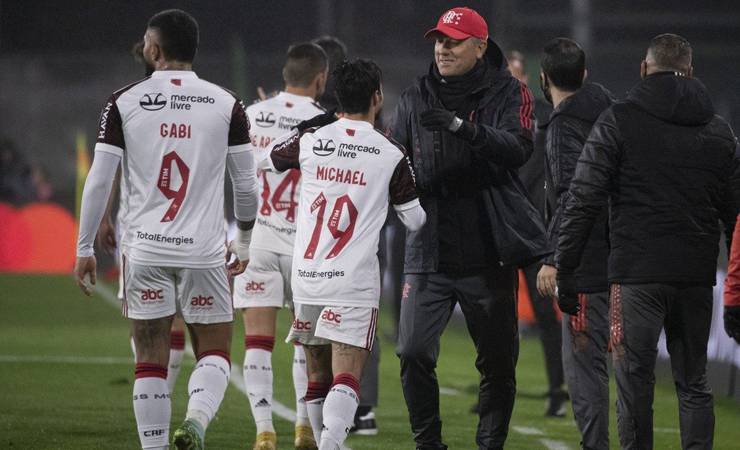 Flamengo tenta espantar 'fantasma' na para chegar às quartas da Libertadores