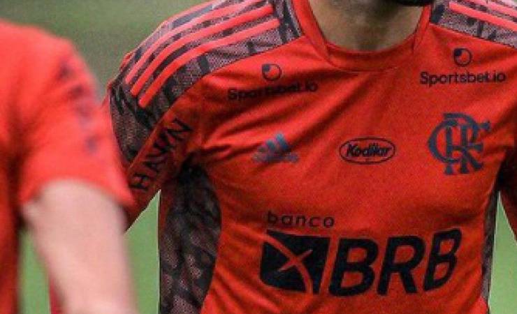 Flamengo tem cartas na manga para tentar baratear preço de Andreas Pereira