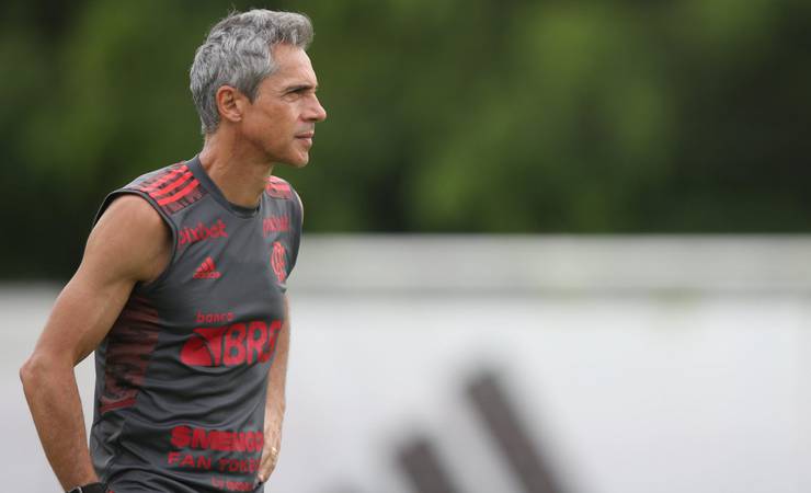 Sem espaço com Paulo Sousa, jogador do Flamengo estaria na mira do Athletico-PR